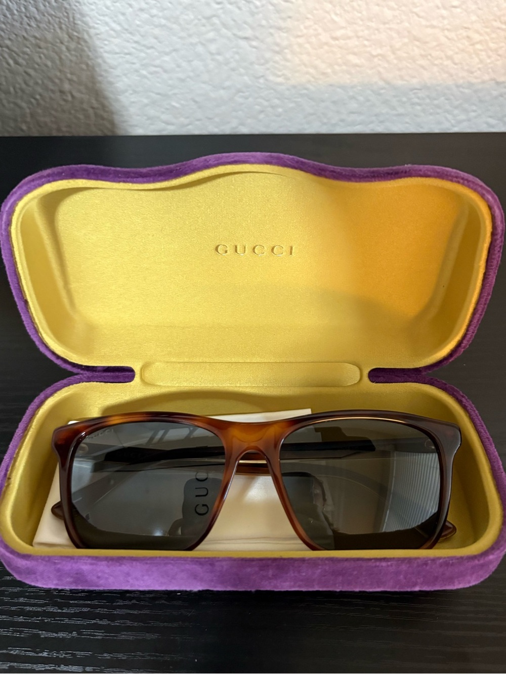 Gucci GG0381S 009 Havana Sunglasses + Original Velvet Case